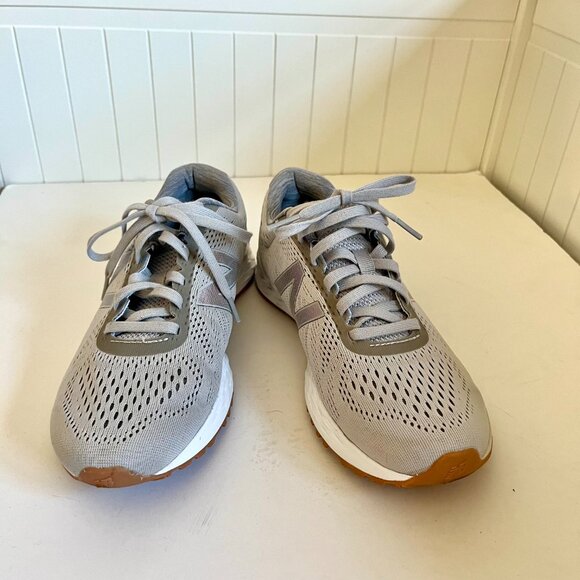 New Balance Fresh Foam Arishi Grey Athletic Sneakers Shoe Size 6.5 - Picture 2 of 8